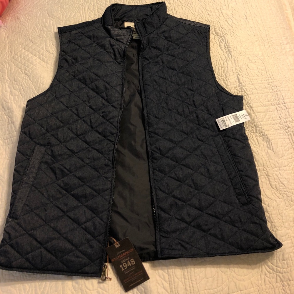NWT Macy’s Weatherproof vest